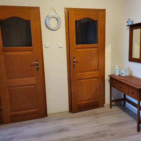 Apartament- Mieszkanie Przy Porcie Jachtowym Lägenhet